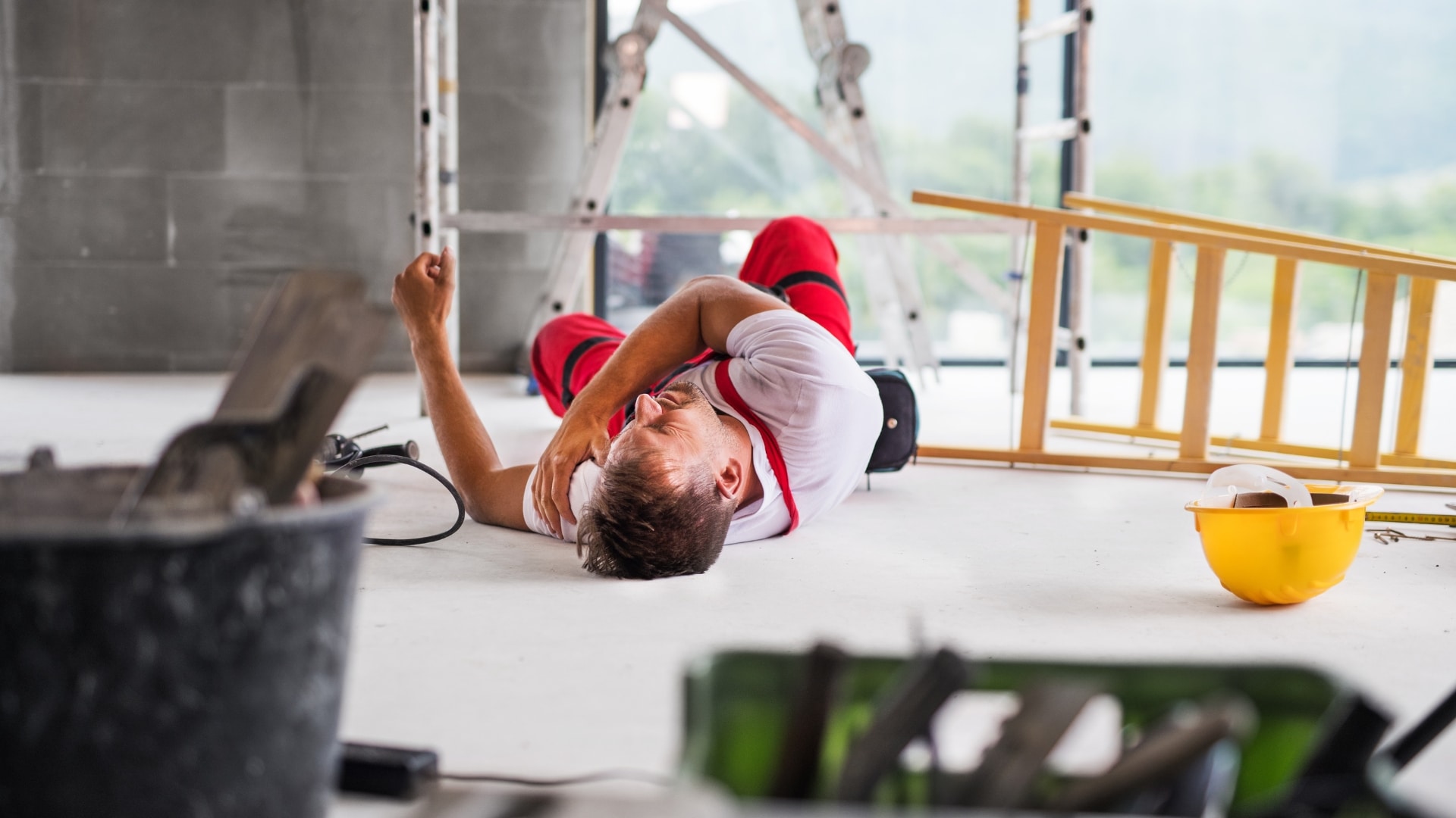 Personal Injury Lawyer Tyler Eaton assisting victims of workplace accidents in Utah